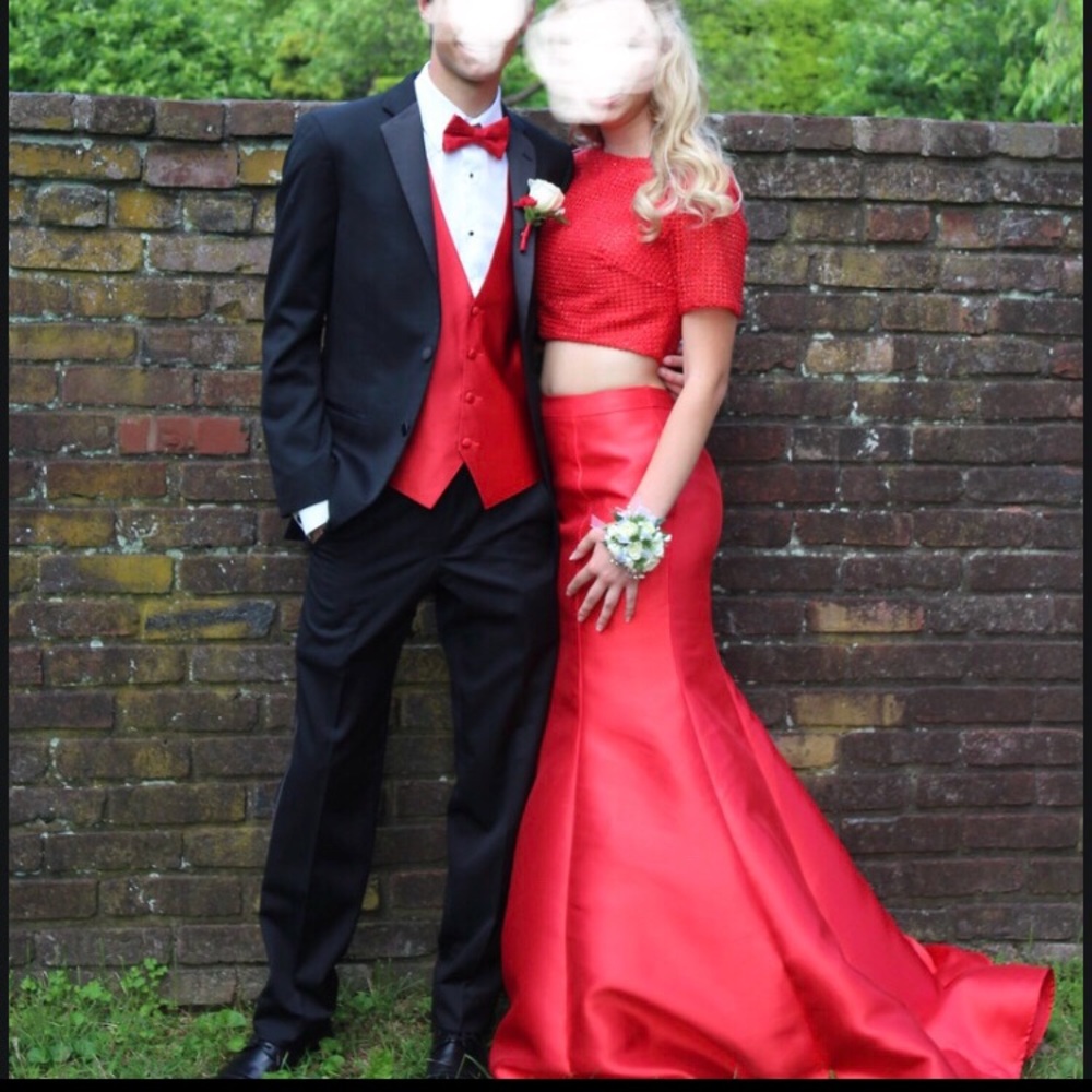 Dave and Jonny prom dress